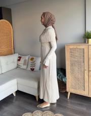 pelerinli triko elbise 2